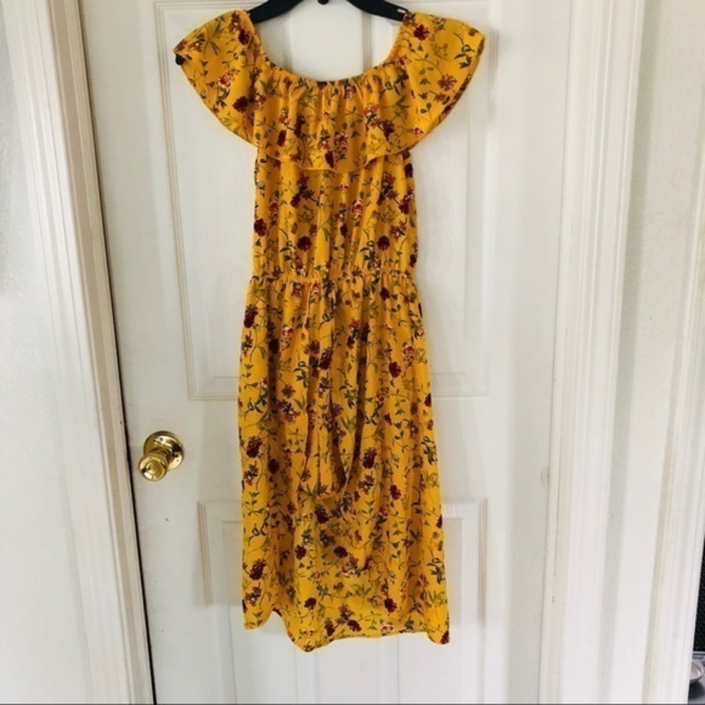 Off the shoulder mustard ruffle yellow floral cape romper Size XS